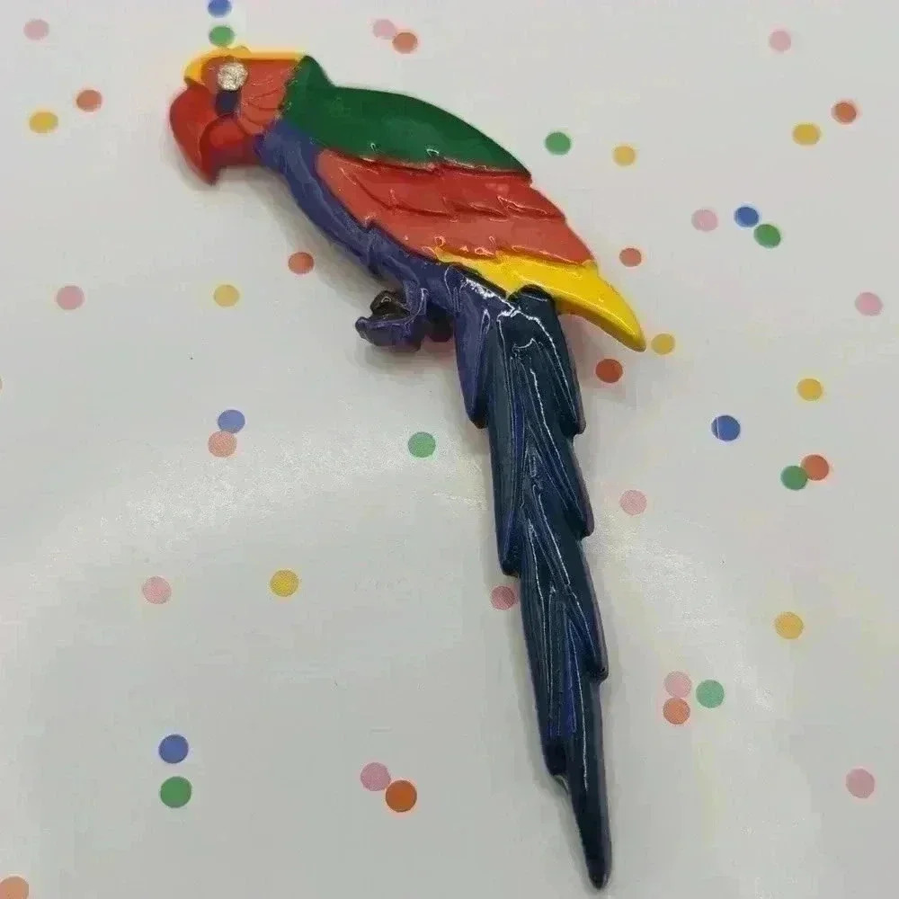 5'' handpainted tropical parakeet brooch EUC rhinestone eye acrylic